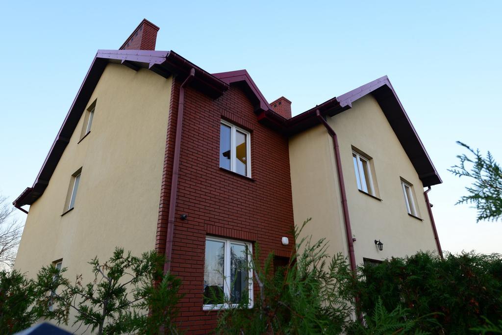 B&B Airport Modlin Nowy Dwor Mazowiecki Ruang foto