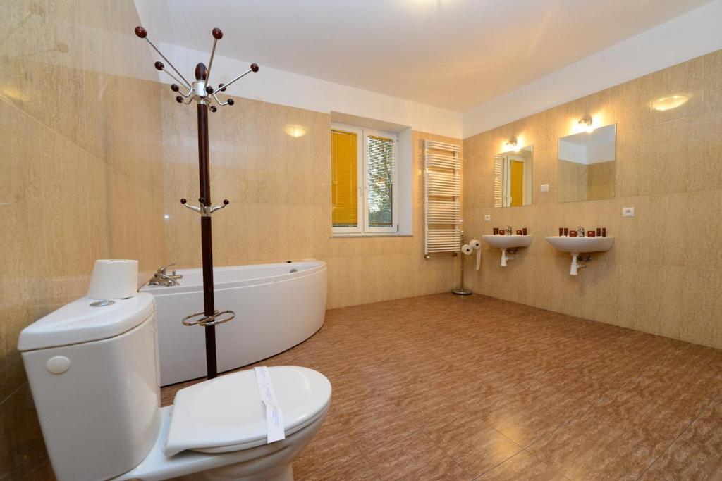 B&B Airport Modlin Nowy Dwor Mazowiecki Bagian luar foto